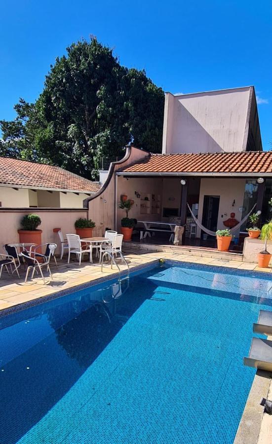 Hostel Oktoberfest Casa Laranja Blumenau Exterior foto